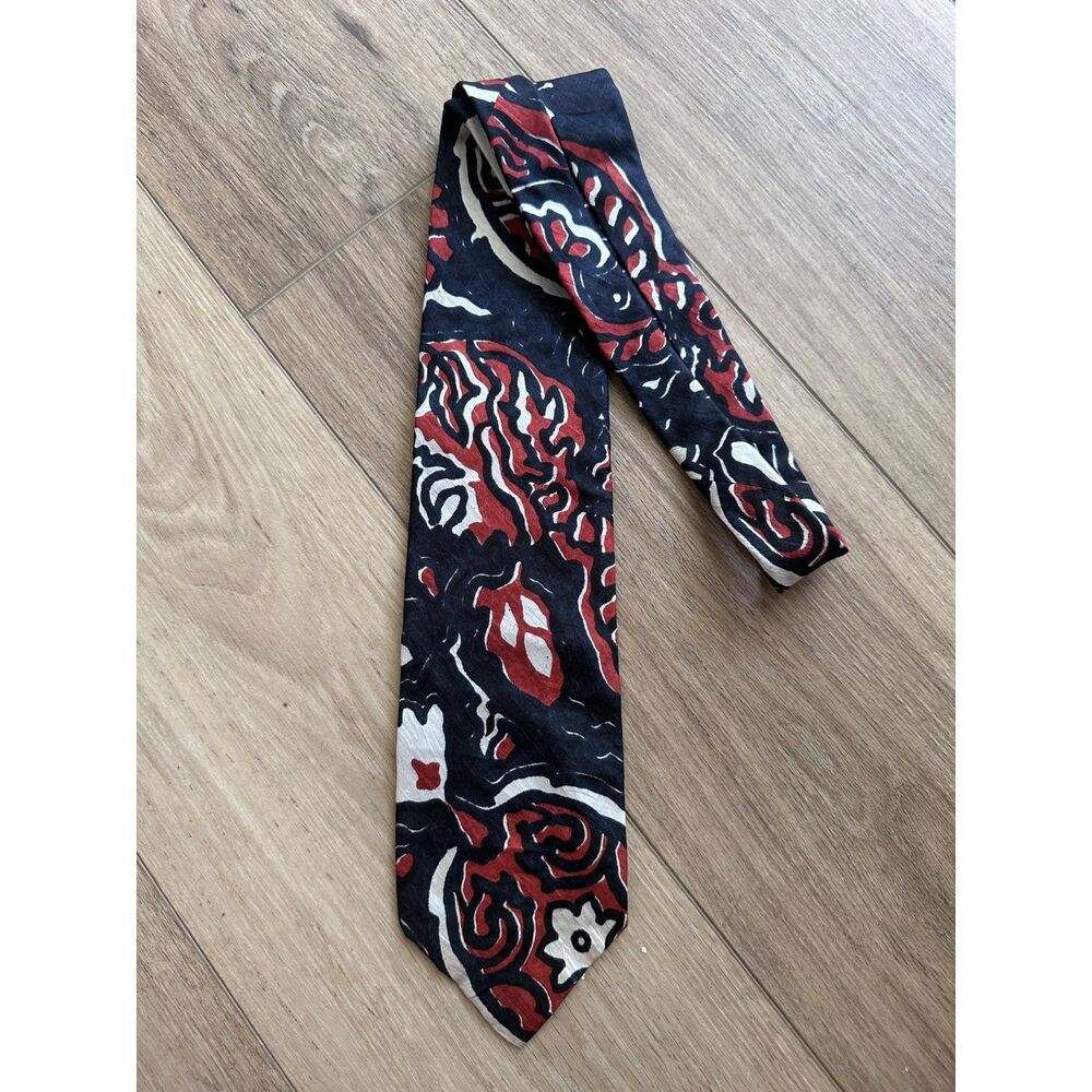 Vintage Givenchy Men's 100% Silk Tie Navy Red Paisley Designer Necktie
